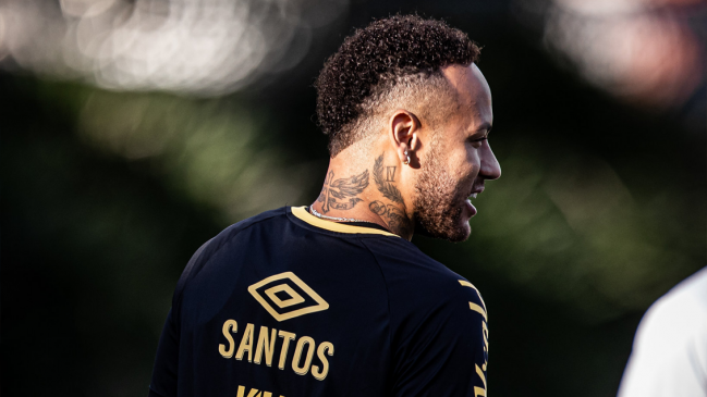 Neymar dio positivo de coronavirus y generó incertidumbre sobre su continuidad en Santos