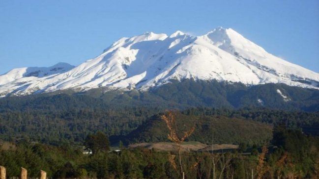 Montañista falleció mientras descendía del Volcán Calbuco