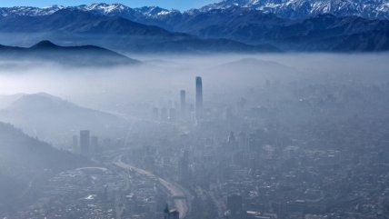  Este domingo se registró la primera preemergencia ambiental del año en Santiago  