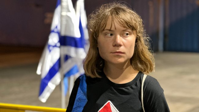 Flotilla de la Libertad: Barco llegó hasta puerto israelí y ocupantes serán deportados