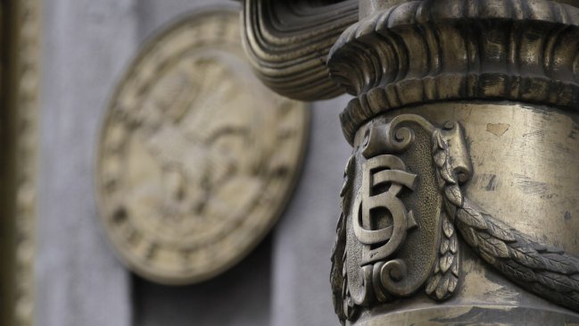 Encuesta del Central sube proyección de crecimiento y espera inflación nula