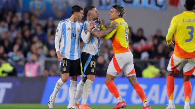 [VIDEO] El duro cruce entre Nicolás Otamendi y Richard Ríos