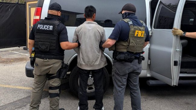 Trump pausó su plan de redadas indiscriminadas anti migrantes