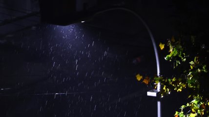  Sistema frontal: Más de 180 mil clientes están sin luz en la zona sur  