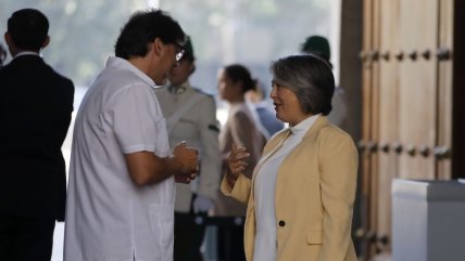   PC celebra cambio de cautelares de Jadue y anuncia que se sumará a la campaña de Jara 