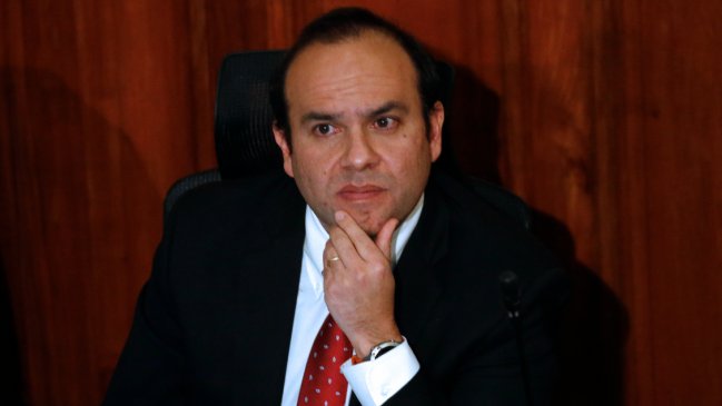 Pavez: El FA sigue pensando que tiene superioridad moral sobre la Concertación