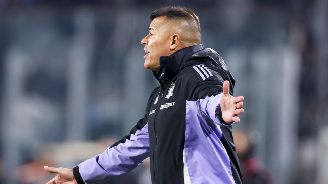 Almirón cuestionó las críticas: ¿Por qué no puedo perder o ser goleado?
