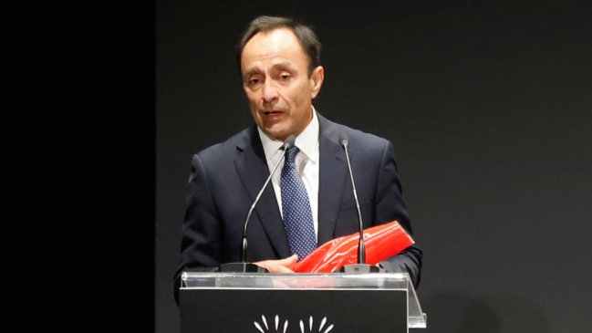Ministro Pizarro por ausencia de Chile del Mundial: La situación es dura