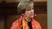 Matthei se abre a eliminar contribuciones a primera vivienda