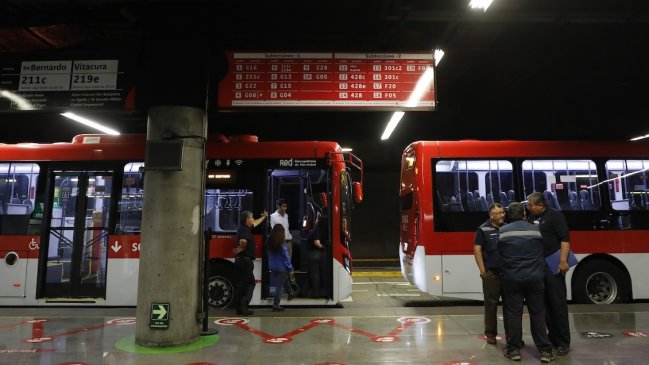 Primaria: Gobierno reforzará transporte público, pero no será gratuito