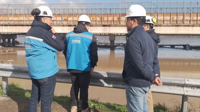 Superintendencia reveló causa preliminar de mancha de hidrocarburo en río Biobío