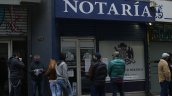 Ministro ratifica que notarios parientes de autoridades seguirán en sus cargos