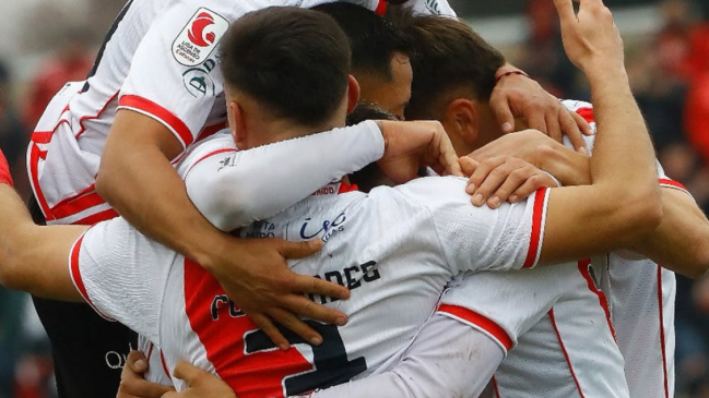 San Marcos tropezó ante Curicó y puso en riesgo su liderato en el Ascenso
