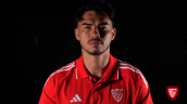 Ya es oficial: Sevilla presentó a Gabriel Suazo como flamante refuerzo