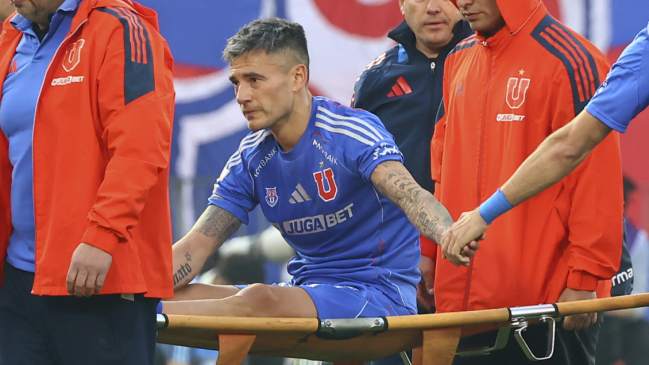 Charles Aránguiz salió lesionado tras sus dos goles en el Superclásico