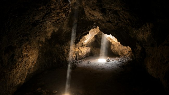 Descubren a una mujer rusa y sus pequeñas hijas viviendo en remota cueva de India