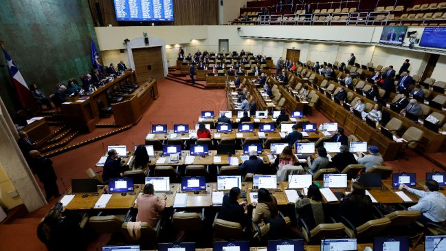 Cámara Baja vota este lunes proyecto que define multas para quienes no voten