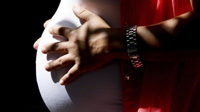 Nacimientos y matrimonios disminuyeron en abril de 2025