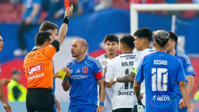Tribunal resolvió castigos de Díaz, Pavez y Almirón por expulsiones en el Superclásico