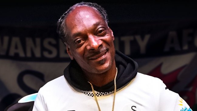 Snoop Dogg se convirtió en copropietario del club de fútbol Swansea City