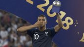 Francia investiga las donaciones de Mbappé a cinco policías