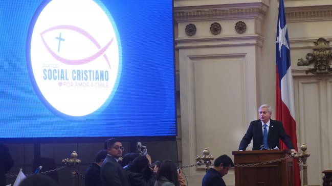 Partido Social Cristiano proclamó a Kast como su candidato presidencial