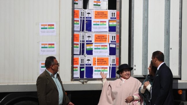 Bolivia recibió 300 mil vacunas de India para luchar contra la epidemia de sarampión