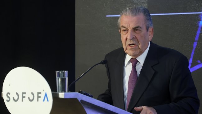 Expresidente Frei exige 