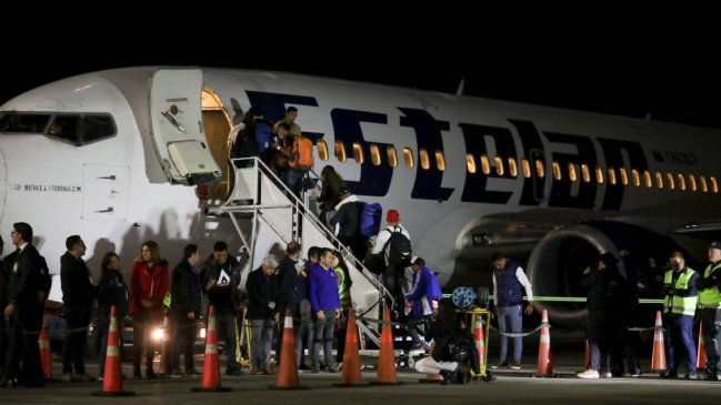 Venezuela prepara vuelos de repatriación desde Bolivia para migrantes en Perú y Chile