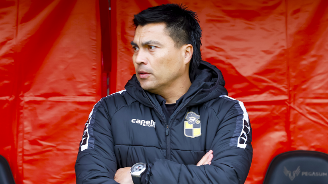Esteban González fue cauto tras goleada de Coquimbo a la UC: Nadie sale campeón en esta fecha