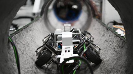   China inaugura en Shenzhen la primera tienda de robots 6S del mundo 