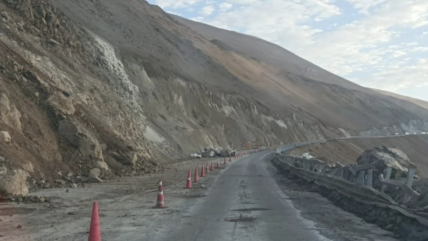   Arica: Decretan zona de catástrofe en Cuesta Chinchorro por derrumbes y caída de rocas 