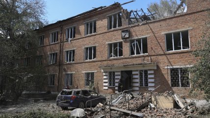   Zelenski ratifica la ley que permite a los mayores de 60 años alistarse en el Ejército 