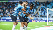 Gremio dejó en la banca a Aravena en el triunfo ante Fortaleza de Benjamín Kuscevic