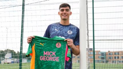   Vicente Reyes sale a préstamo para jugar en la tercera división inglesa 