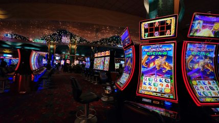 Licencias médicas: Ahora Contraloría cruzó datos con la Superintendencia de Casinos de Juego Licencias médicas: Ahora Contraloría cruzó datos con la Superintendencia de Casinos de Juego