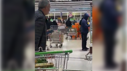 Banda armada protagonizó violento asalto a joyería en Maipú Banda armada protagonizó violento asalto a joyería en Maipú