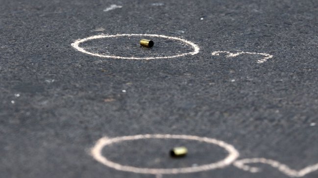 Mujer fue asesinada con un disparo en el rostro en la puerta de su casa