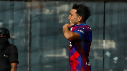   Cuevas aprovechó el desorden de Colo Colo y anotó el cuarto de la UC en el inicio del complemento 