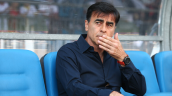 Quinteros aconsejó a Almirón respecto a Aquino: Te deja mano a mano dos veces todos los partidos