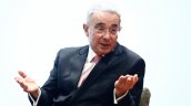 Justicia liberó a Álvaro Uribe mientras se resuelve apelación de su condena