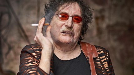   Universidad de Buenos Aires entregó doctorado Honoris Causa a Charly García 