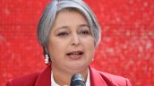 Senador socialista puso en duda el plan de salud de Jara