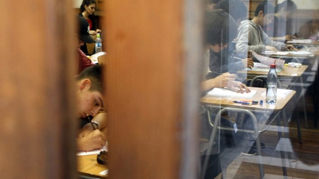 Experto: Proyecto que da fin al CAE genera incertidumbre en futuros estudiantes