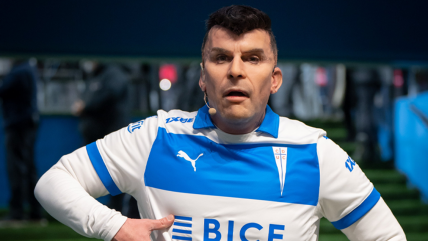   Medel aplaudió la imitación de Kramer en el Claro Arena: Me tiene para el h... hace tiempo 