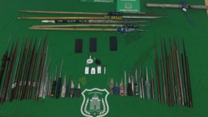   Allanamientos permitieron incautar 70 armas blancas en cárceles de Valparaíso 