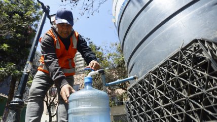 ¿Por qué cortan el agua en seis comunas de Santiago este fin de semana? ¿Por qué cortan el agua en seis comunas de Santiago este fin de semana?