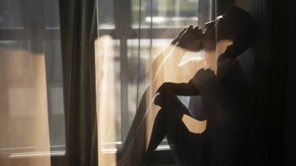   Día de la Prevención: Cómo identificar y ayudar a una persona con pensamientos suicidas 