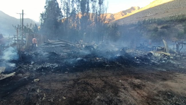 Incendio en Paihuano dejó un total de 60 damnificados