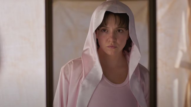 Sydney Sweeney se pone los guantes de box en el trailer de